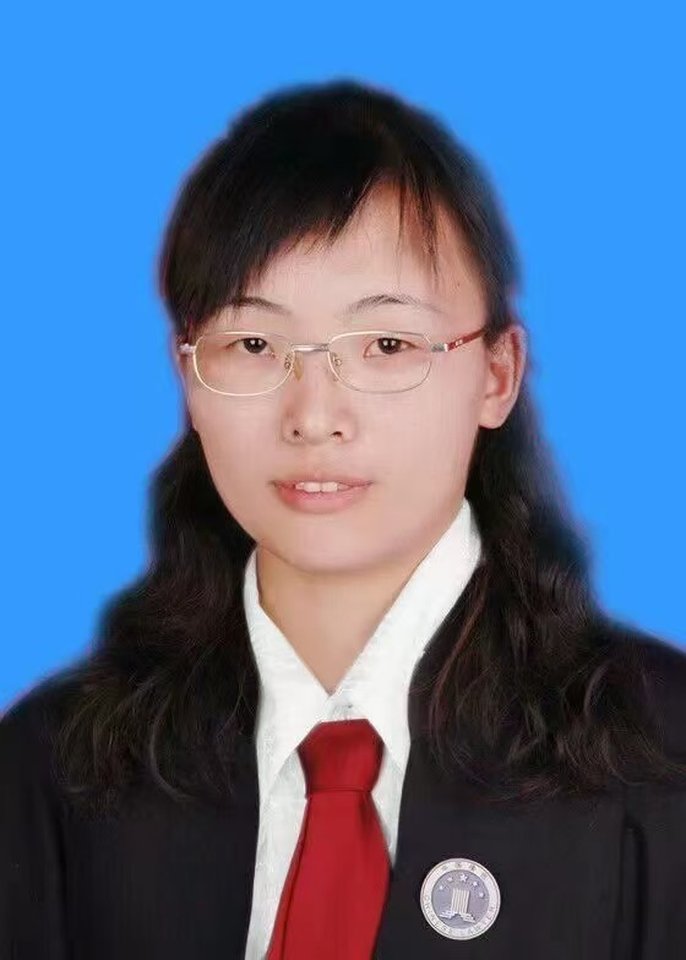 王素真 律师